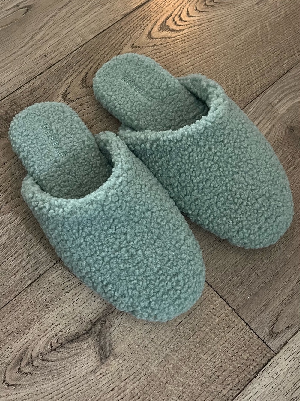 bombas Cozy Sherpa Slip-On Slippers - Seafoam Green